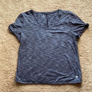 Keyhole Sleeve Petite Top